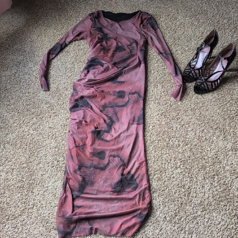 SHEIN Long Sleeve Dress in Pink and Black